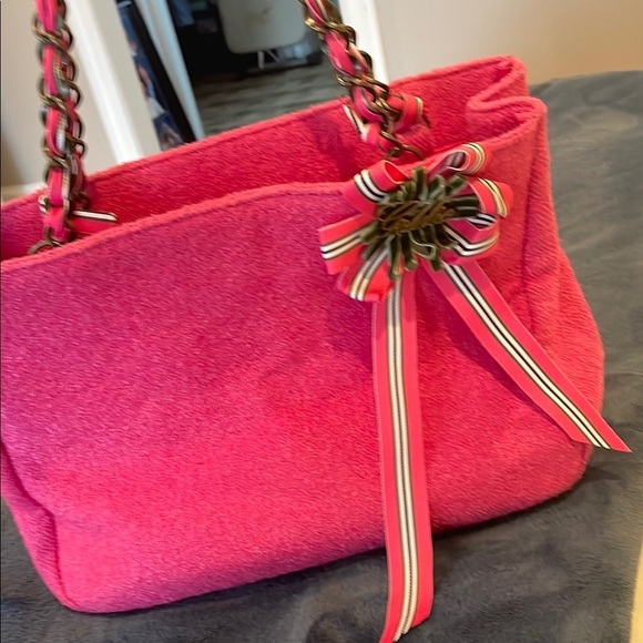 Goldie Handbags - Goldie Pink Shoulder Bag with Chain-Link Handles and Decorative Embellishment